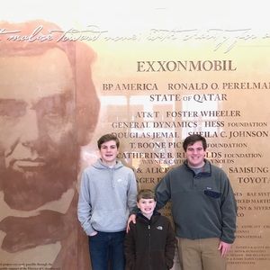 Meet your Posher, Sam